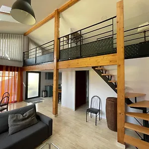 https://maison-milla.hotels-rhonealpes.com